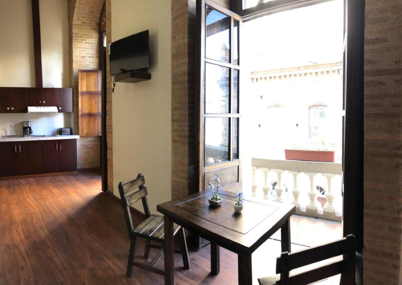 Flore Hotel Boutique Куенка Екстериор снимка