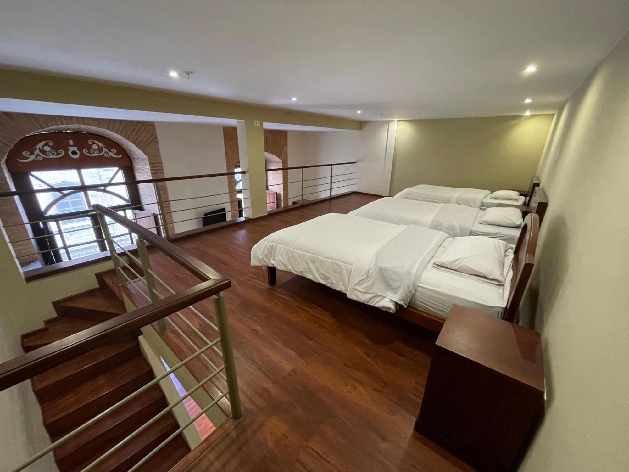 Flore Hotel Boutique Куенка Екстериор снимка