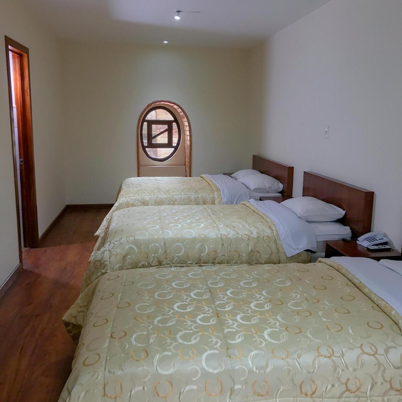 Flore Hotel Boutique Куенка Екстериор снимка