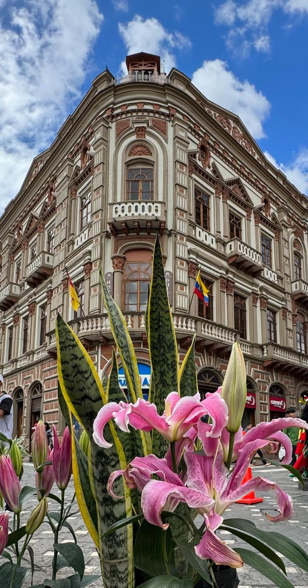 Flore Hotel Boutique Куенка Екстериор снимка