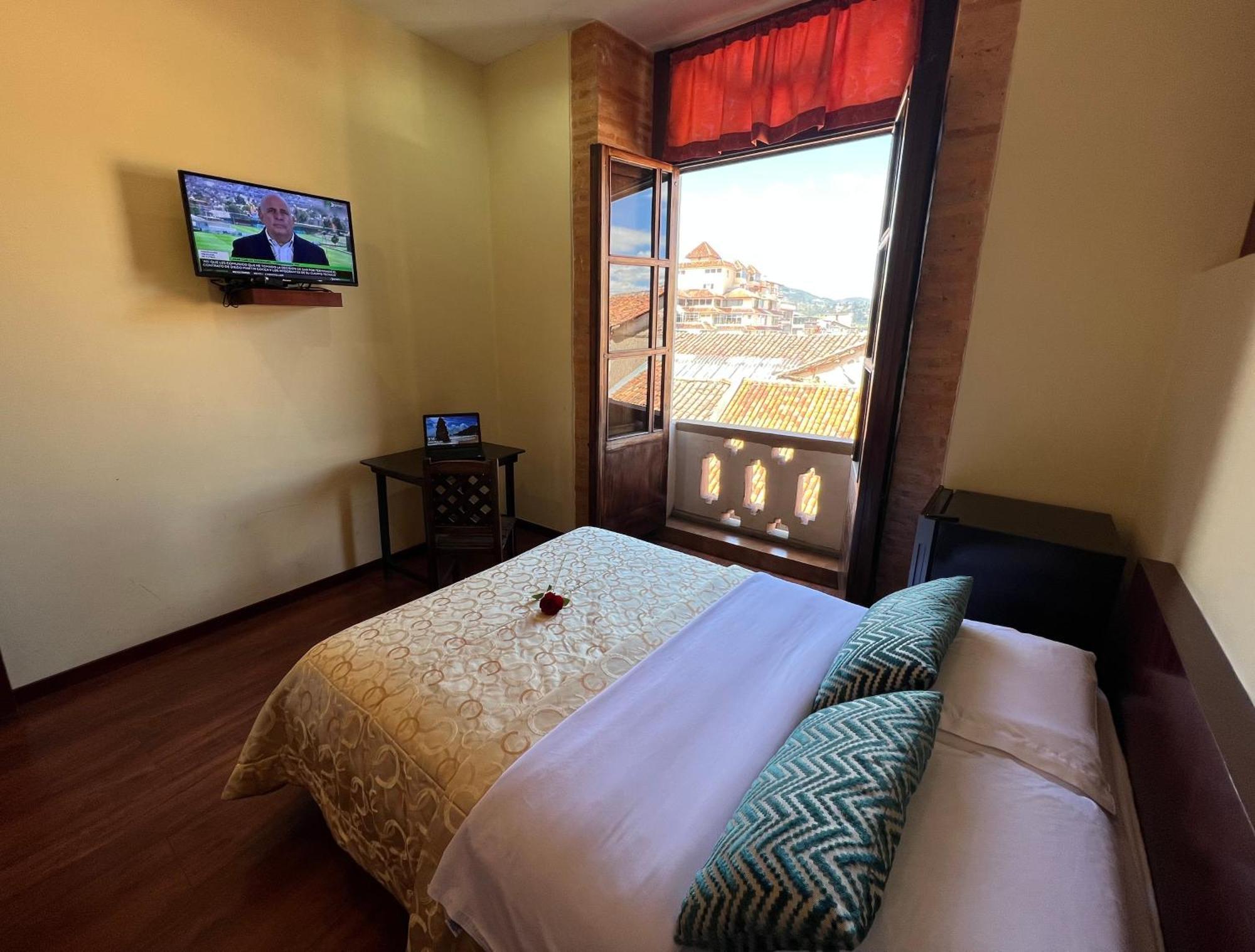 Flore Hotel Boutique Куенка Екстериор снимка